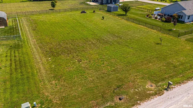 $39,000 | 1842 Castle Pine Place, Lincoln, IL 62656