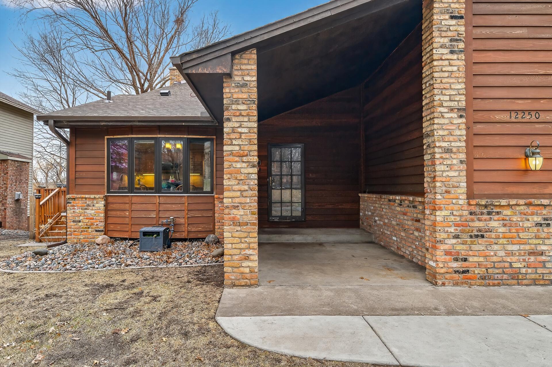 12250 Unity Street Northwest Coon Rapids, MN 55448 - Photo 4 of 50