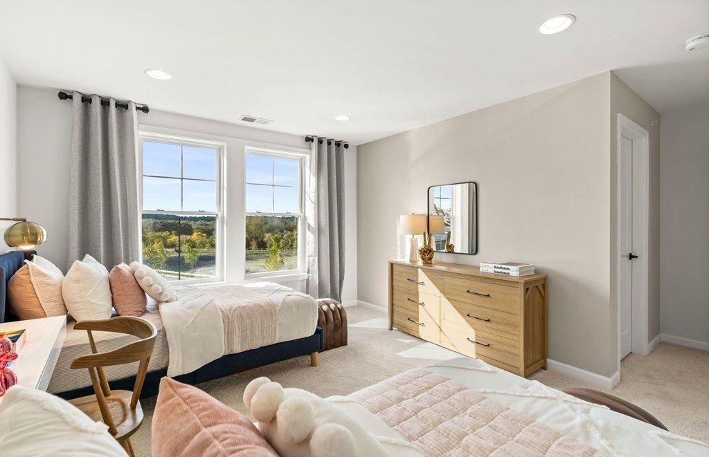 84 Rookery Lane, Unit 2 Concord, MA 01776 - Photo 8 of 10 Gallery Image 8