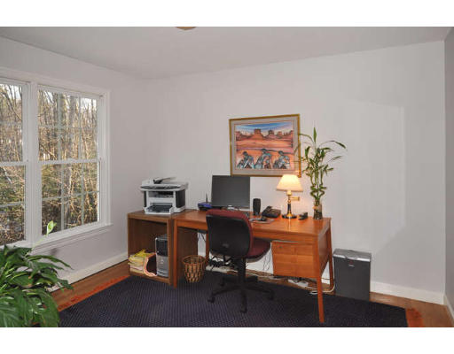 44 Little Pond Road Northborough, MA 01532 - Photo 11 of 21 Gallery Image 11