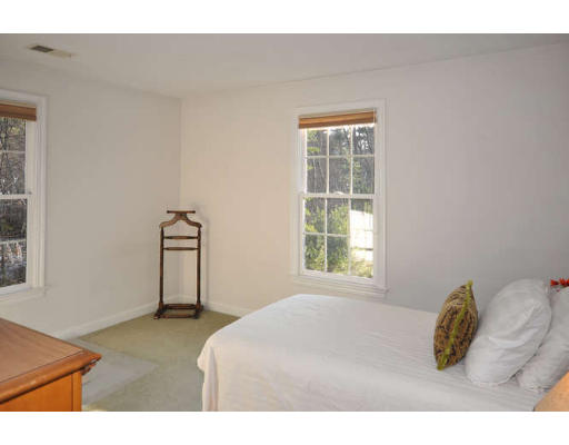 44 Little Pond Road Northborough, MA 01532 - Photo 17 of 21 Gallery Image 17