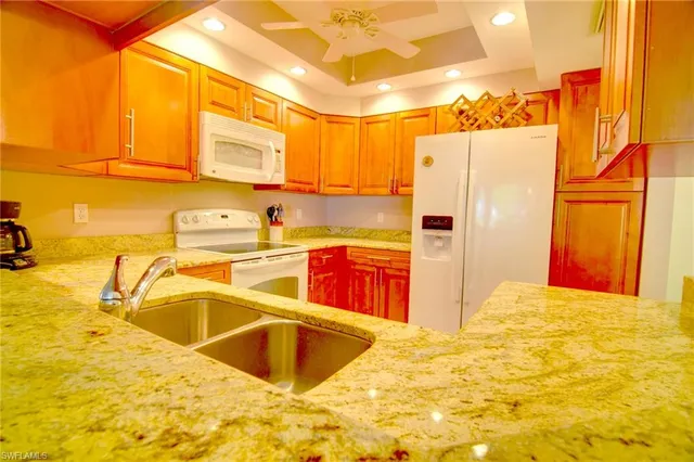 $325,000 | 103 Tuscana Court, Unit 1103, Naples, FL 34119