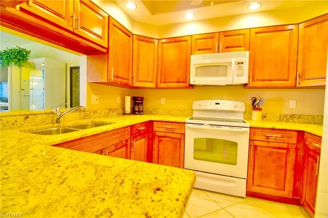 $325,000 | 103 Tuscana Court, Unit 1103, Naples, FL 34119