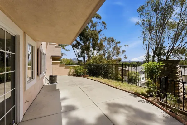 $689,000 | 12041 Tivoli Park Row, San Diego, CA 92128