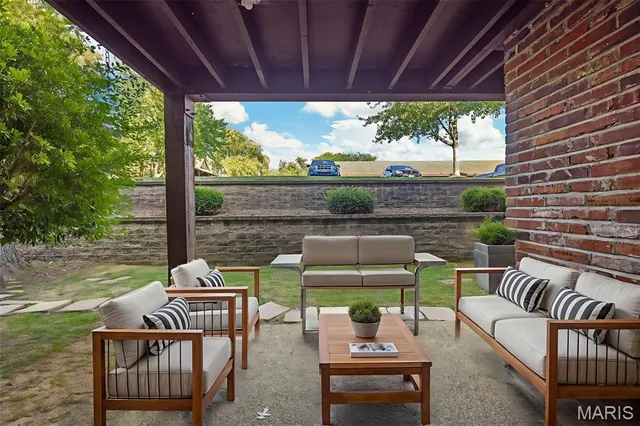 $148,000 | 1440 Heritage Landing, Unit 112, St. Charles, MO 63303