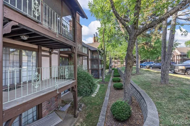 $148,000 | 1440 Heritage Landing, Unit 112, St. Charles, MO 63303