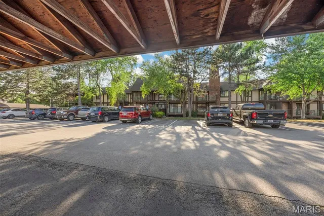 $148,000 | 1440 Heritage Landing, Unit 112, St. Charles, MO 63303