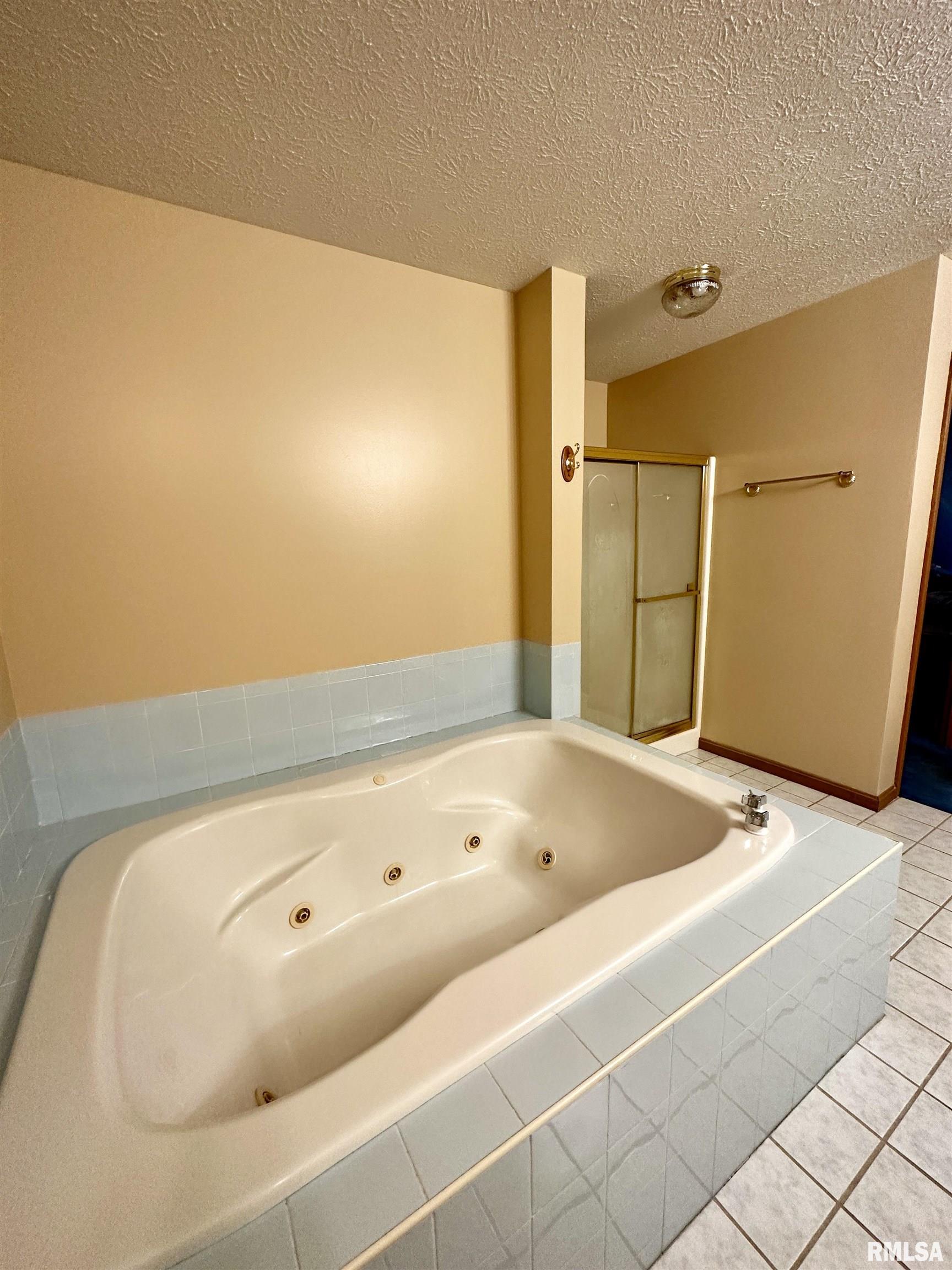 1131 North Nofsinger Road Metamora, IL 61548 - Photo 13 of 29 Gallery Image 13