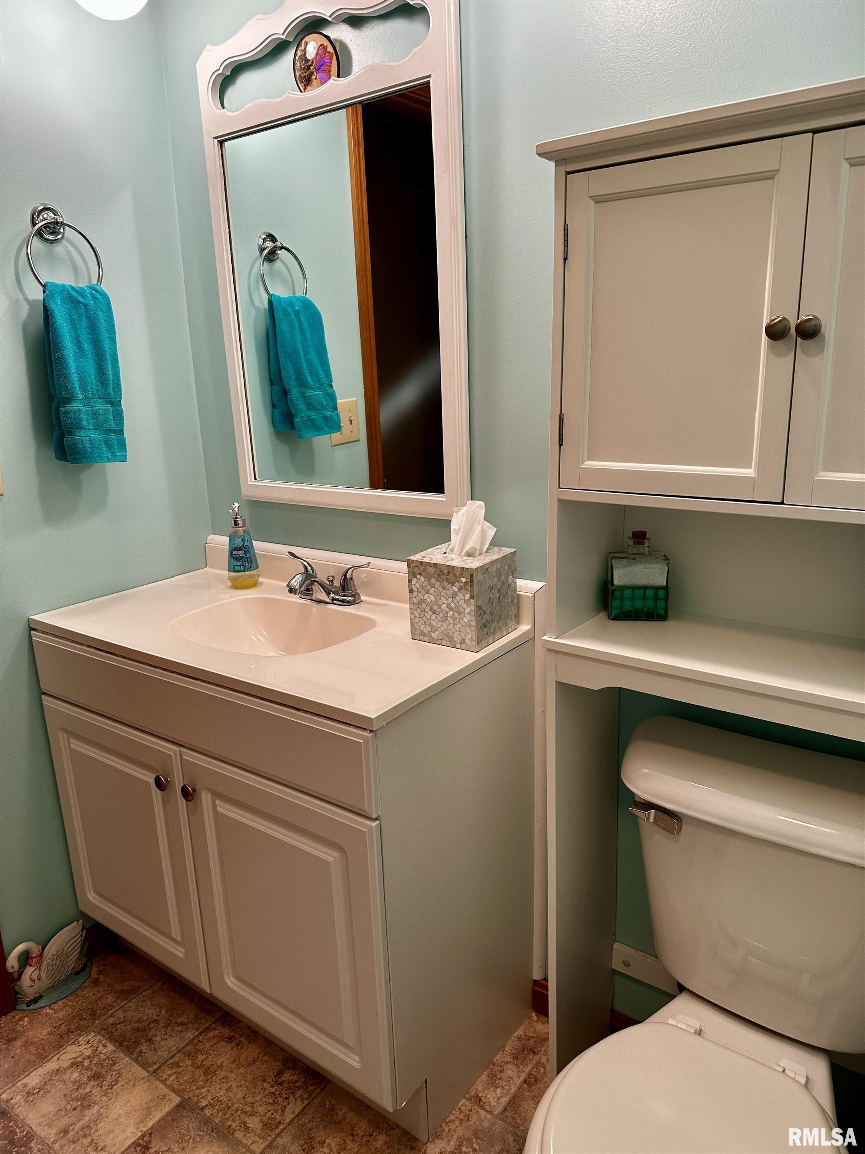 1131 North Nofsinger Road Metamora, IL 61548 - Photo 15 of 29 Gallery Image 15