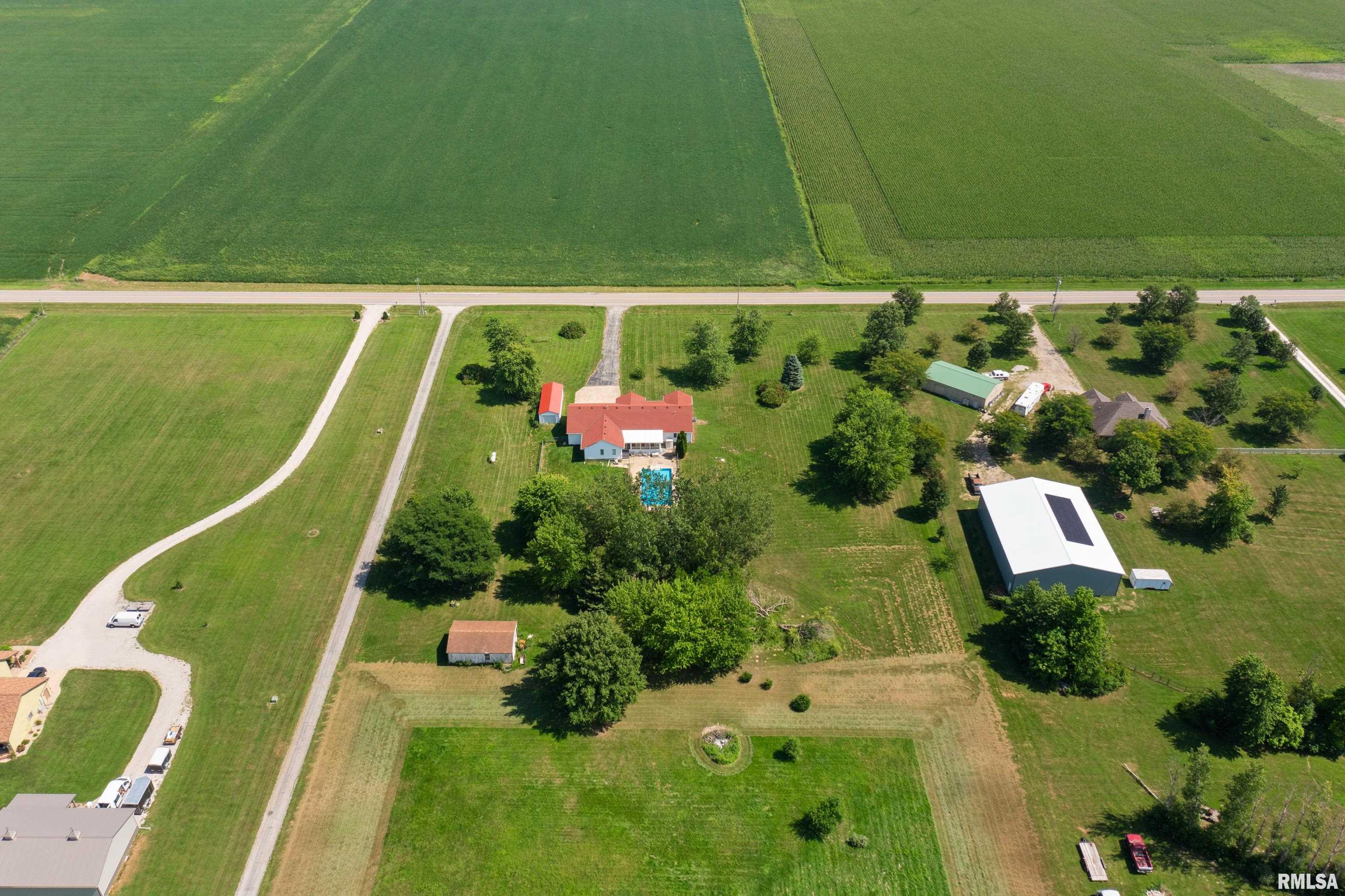 1131 North Nofsinger Road Metamora, IL 61548 - Photo 23 of 29 Gallery Image 23