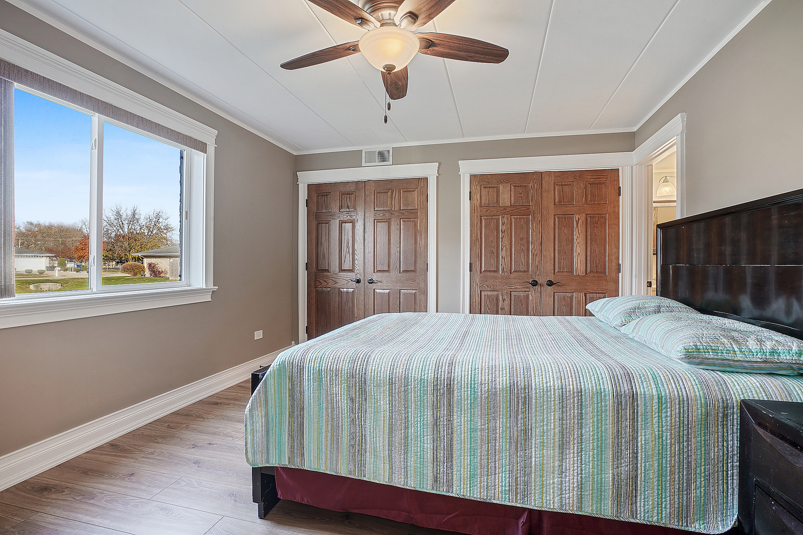 9007 South Roberts Road, Unit 1A Hickory Hills, IL 60457 - Photo 13 of 15