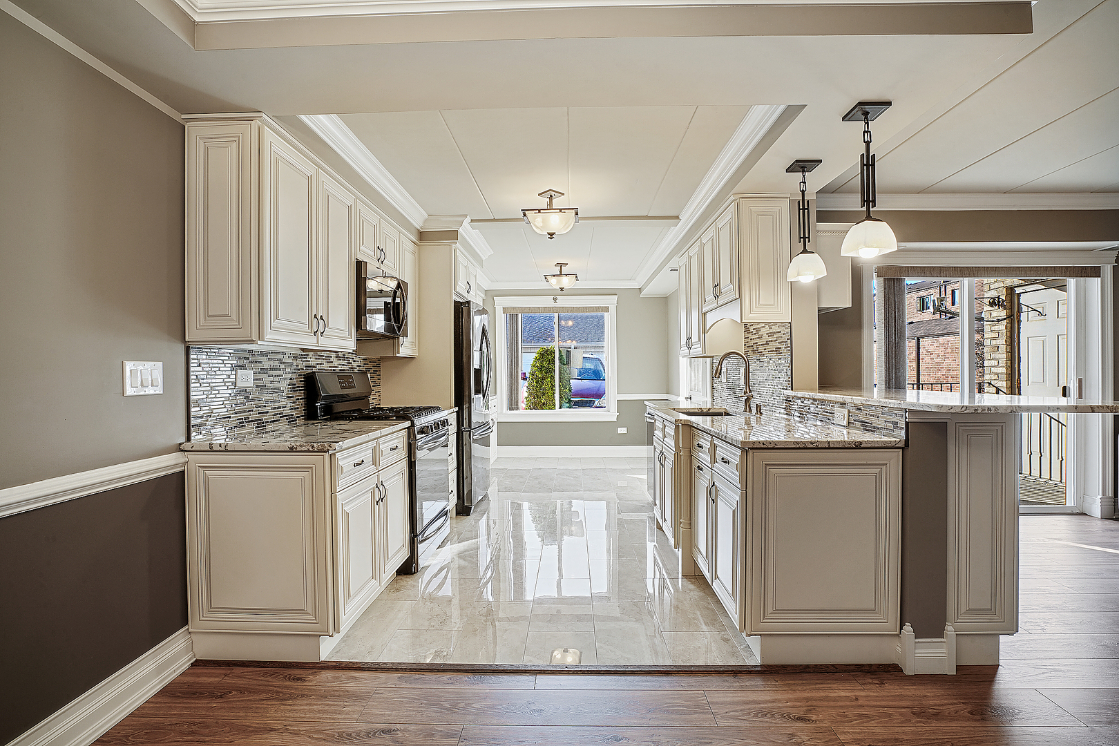 9007 South Roberts Road, Unit 1A Hickory Hills, IL 60457 - Photo 6 of 15
