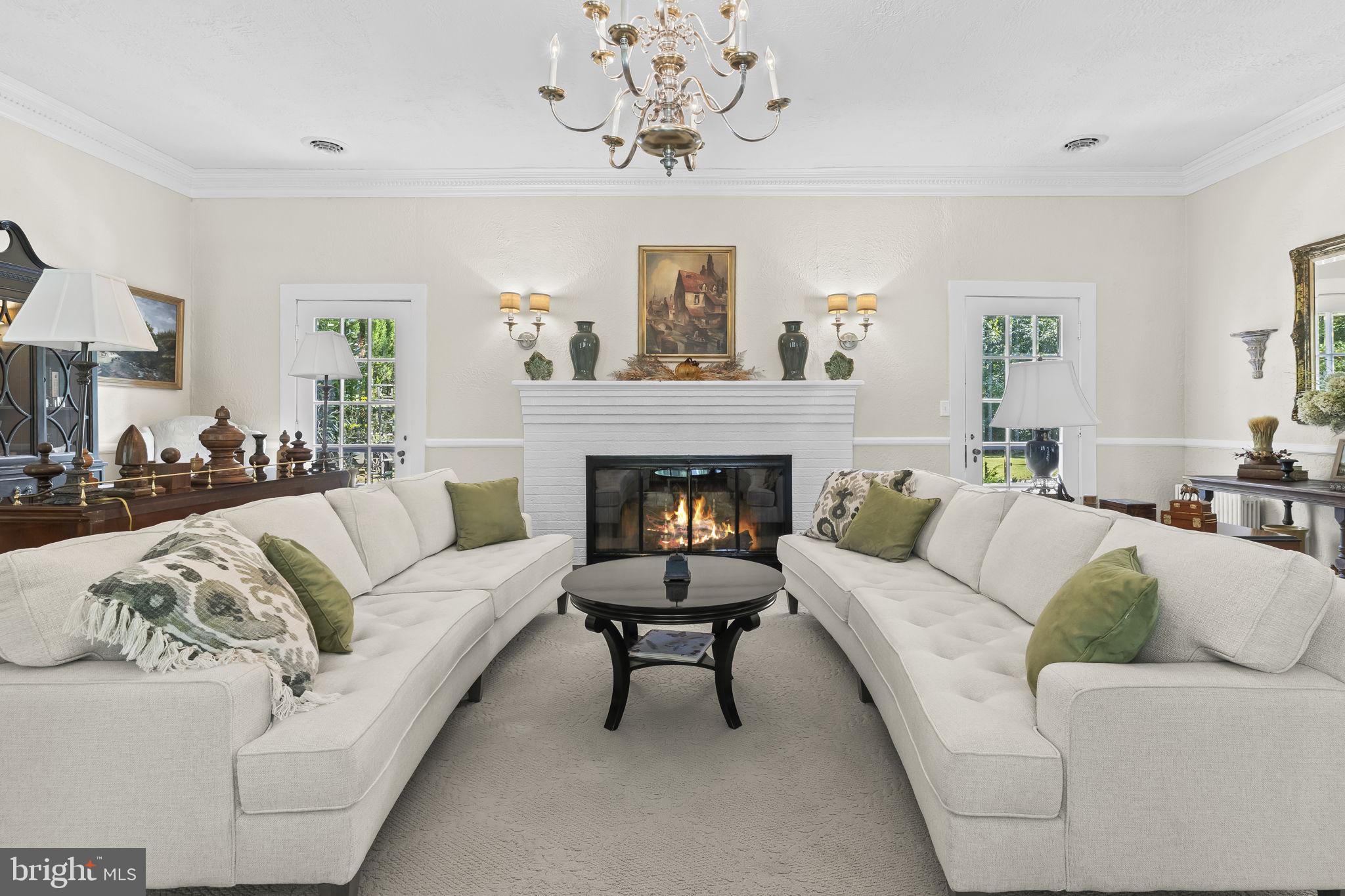 8150 Fairground Road La Plata, MD 20646 - Photo 26 of 100 livingroom