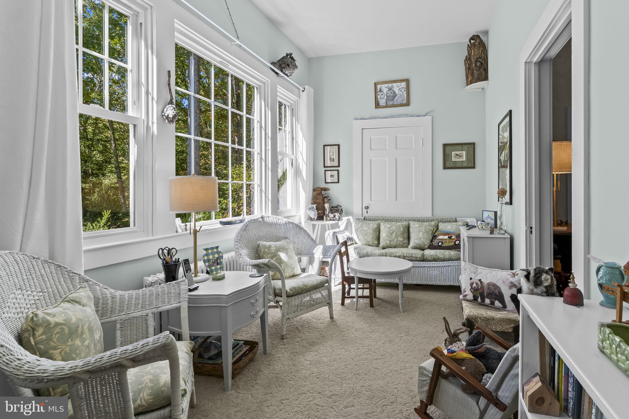 8150 Fairground Road La Plata, MD 20646 - Photo 49 of 100 a living room with furniture and a large window