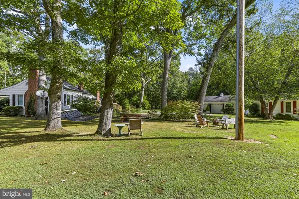 $975,000 | 8150 Fairground Road, La Plata, MD 20646