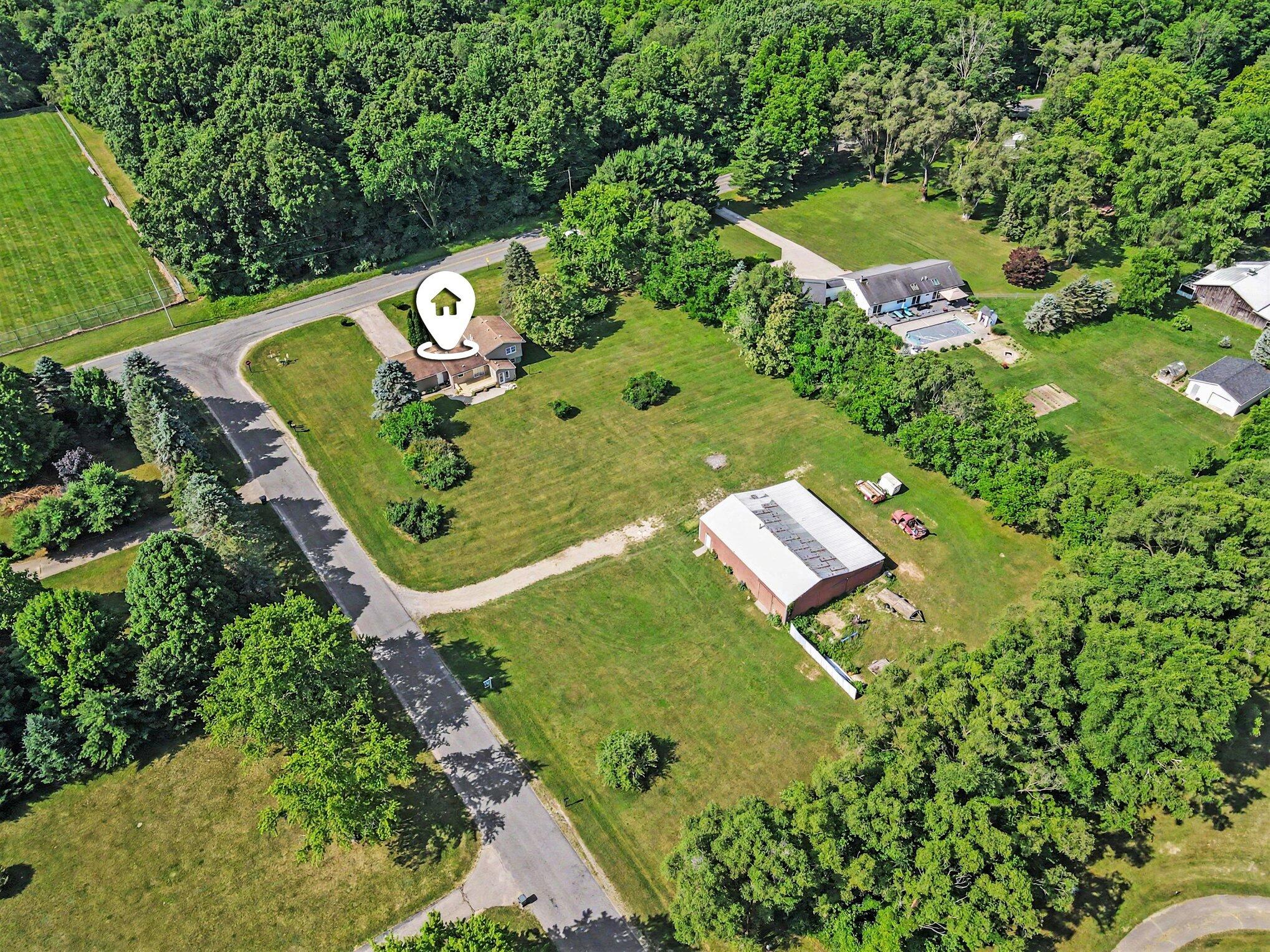 34792 Mill Lake Road Gobles, MI 49055 - Photo 37 of 38 040_file_9009