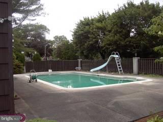 78 Red Ridge Road Levittown, PA 19056 - Photo 3 of 3