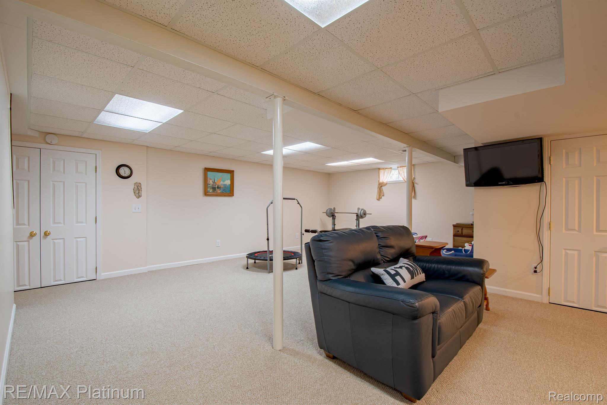 11585 Tipsico Lake Road Fenton, MI 48430 - Photo 20 of 32 Recreation/Flex Room