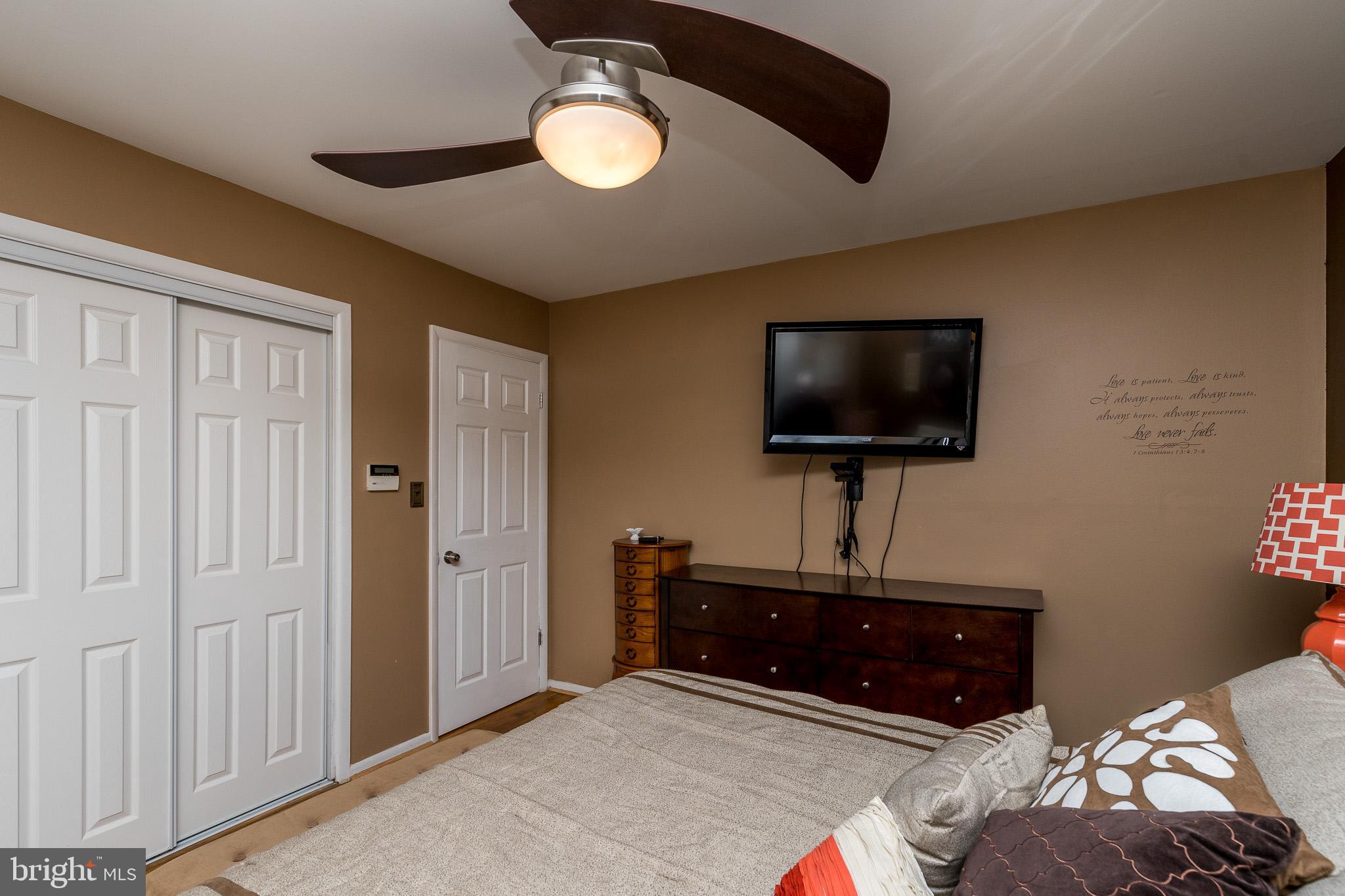 5200 Larlin Road Baltimore, MD 21227 - Photo 12 of 24 Master Bedroom (alt view)
