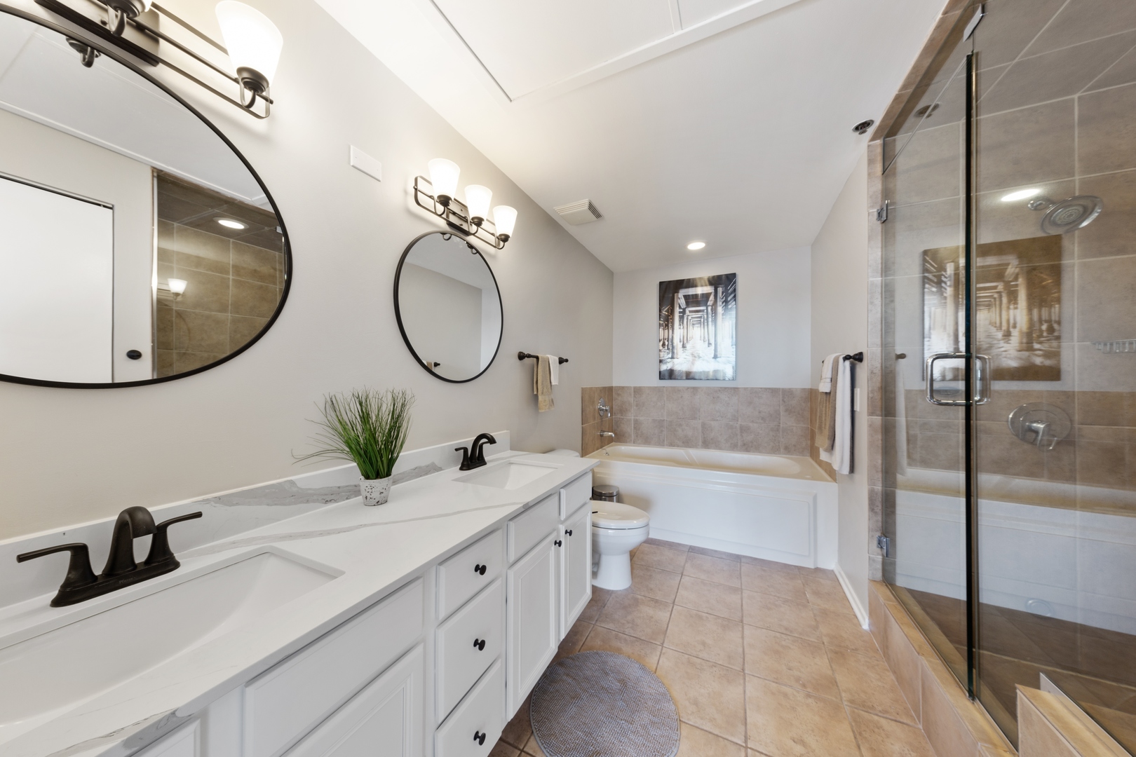 1530 South State Street, Unit 14L Chicago, IL 60605 - Photo 13 of 23