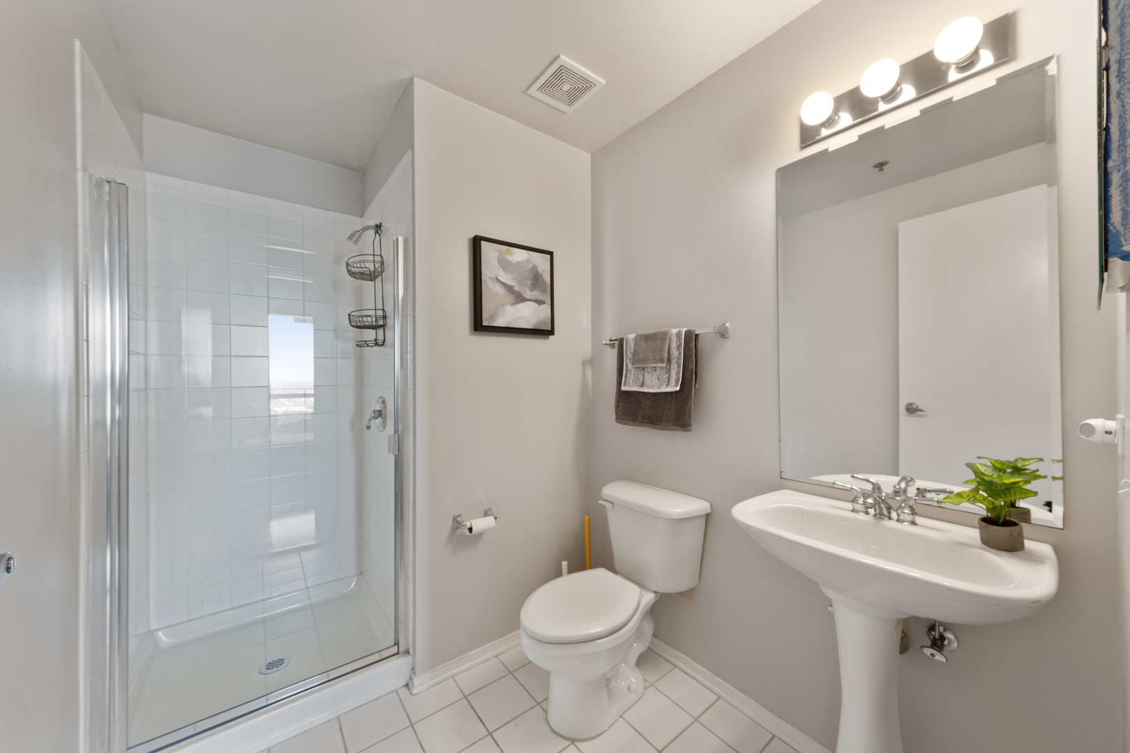1530 South State Street, Unit 14L Chicago, IL 60605 - Photo 17 of 23