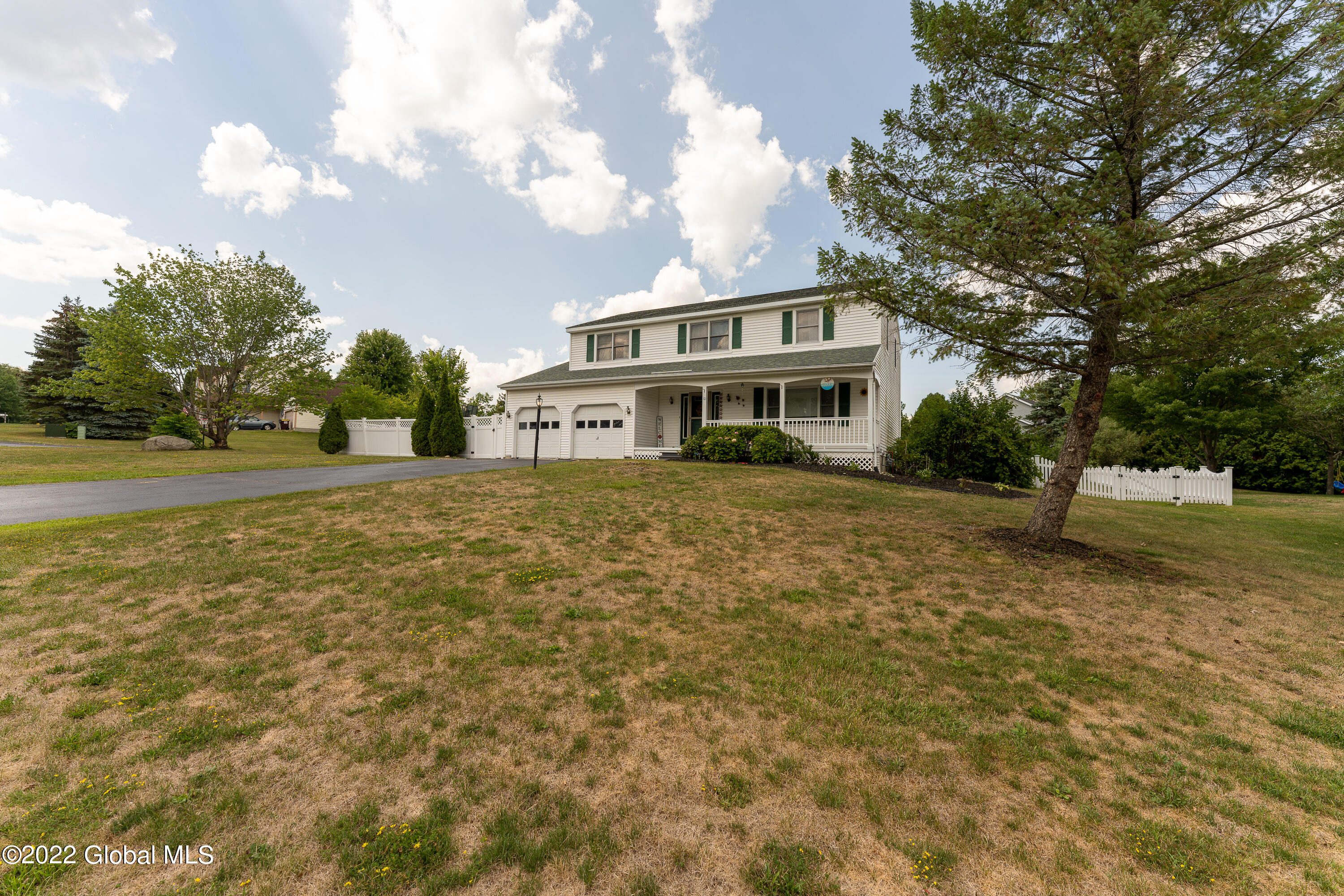 10 Gregg Road Altamont, NY 12009 - Photo 3 of 66 0 Front 3