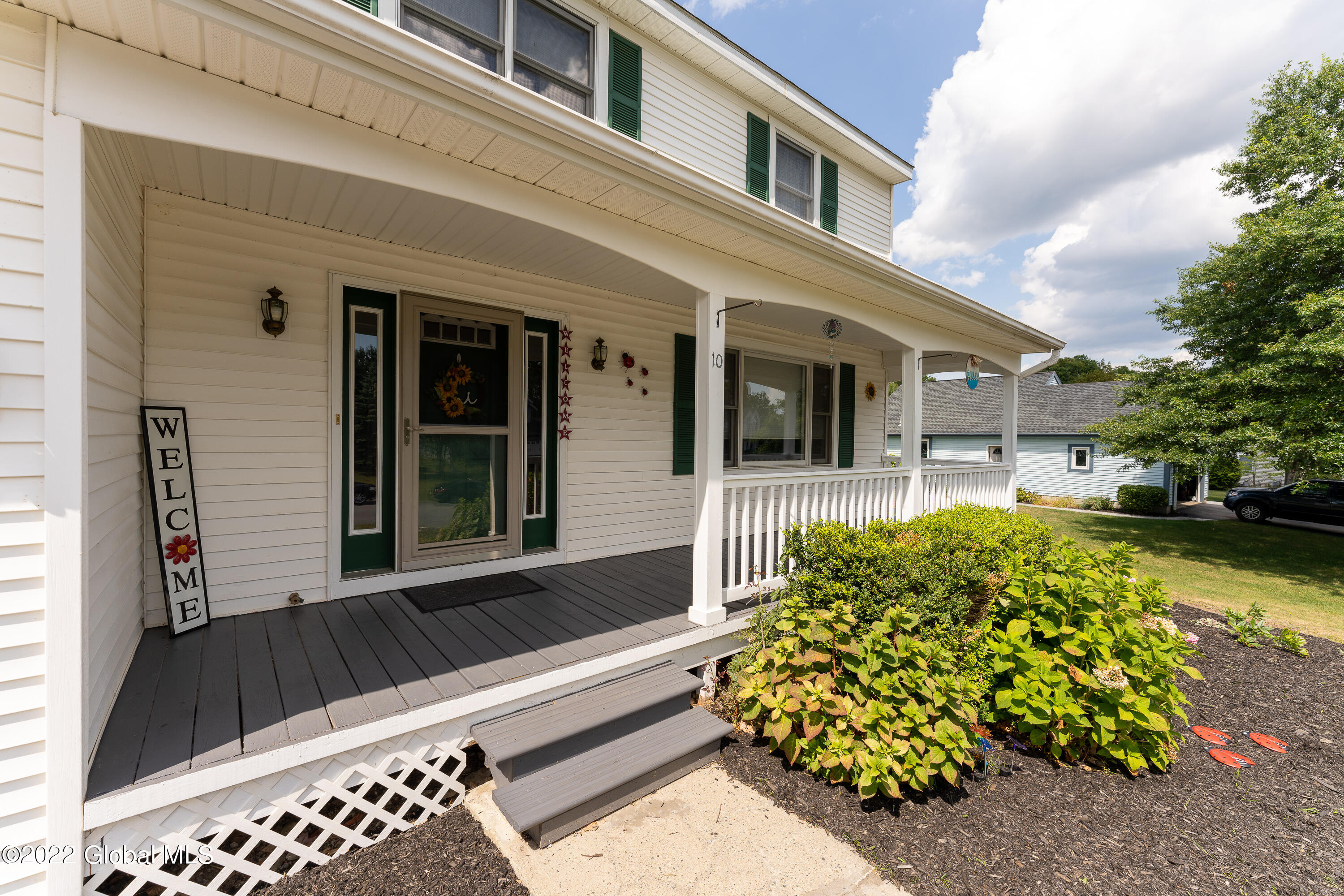 10 Gregg Road Altamont, NY 12009 - Photo 6 of 66 0 Front 6