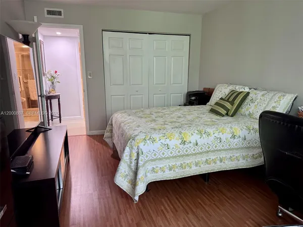 $335,000 | 10850 North Kendall Drive, Unit 414, Miami, FL 33176