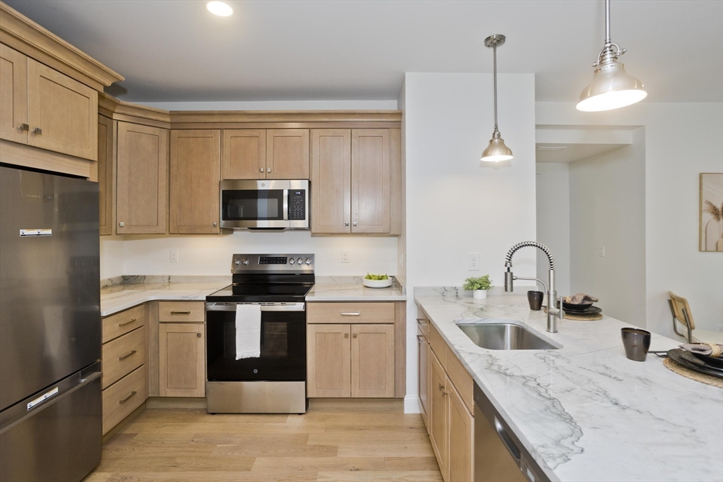 107 Williams Street, Unit A1 Northampton, MA 01060 - Photo 2 of 21