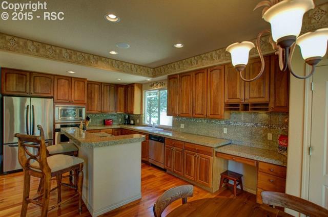 4482 High Forest Road Colorado Springs, CO 80908 - Photo 12 of 34 Gallery Image 12