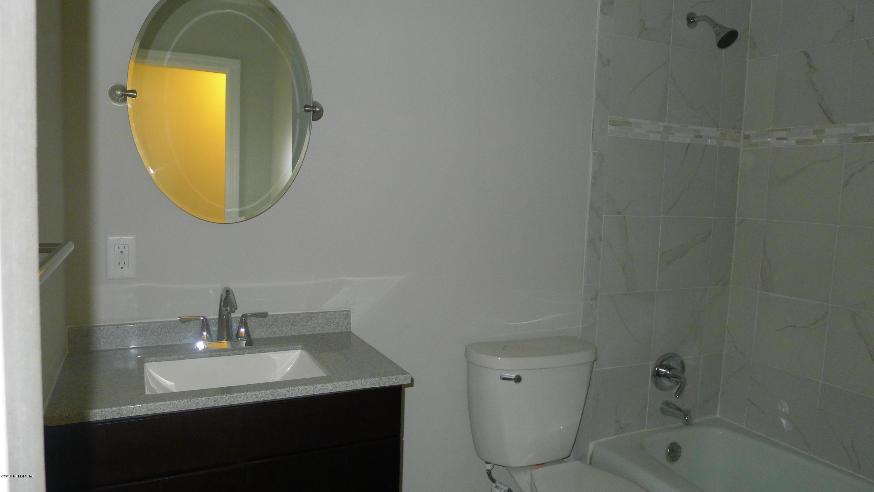 11743 St Josephs Road Jacksonville, FL 32223 - Photo 12 of 23 guest bath