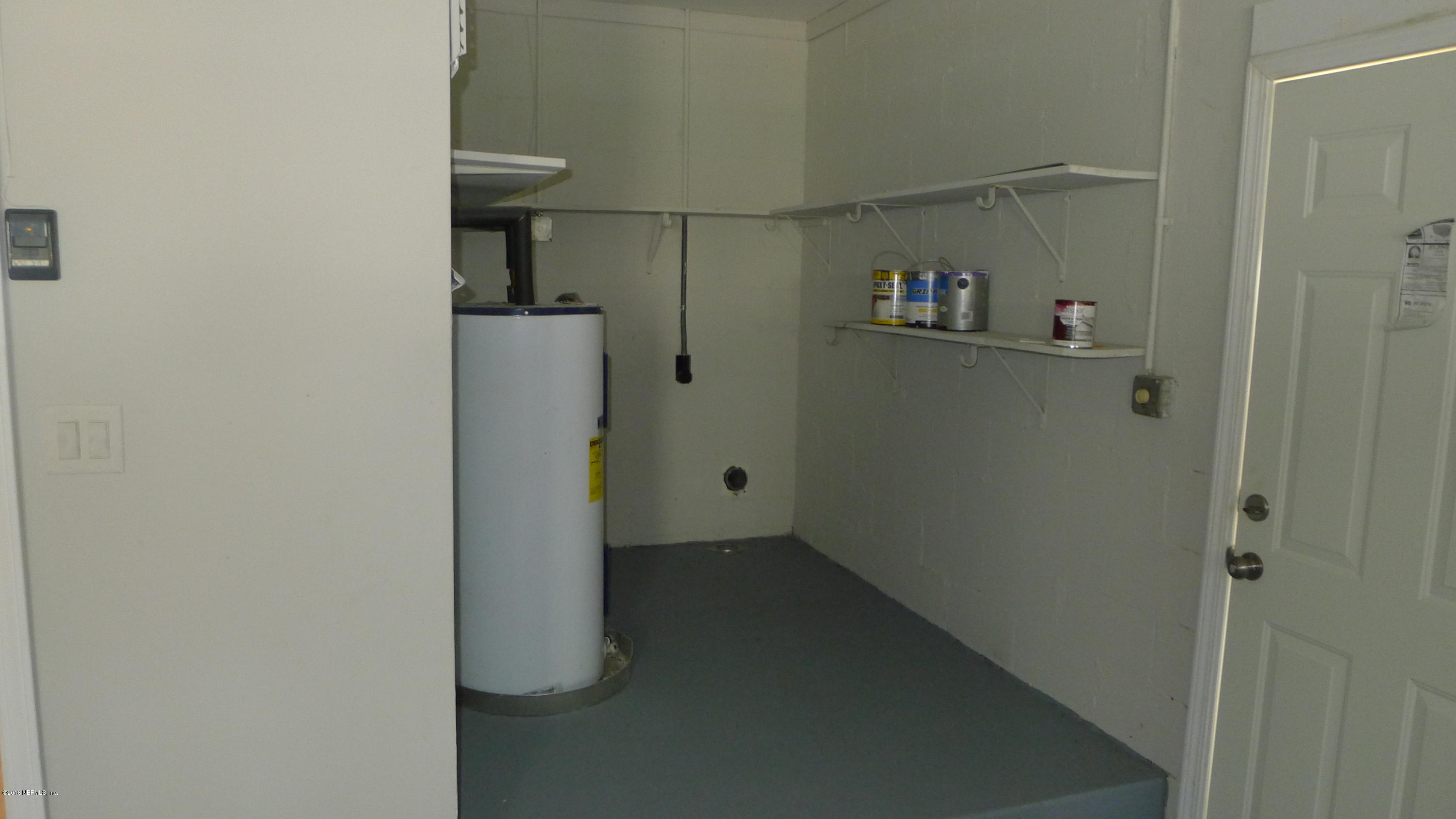 11743 St Josephs Road Jacksonville, FL 32223 - Photo 18 of 23 laundry area