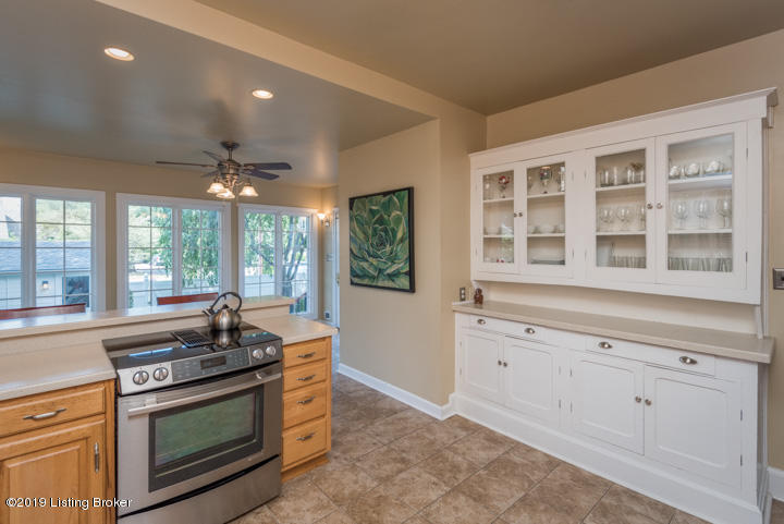 3415 Lexington Road Louisville, KY 40207 - Photo 15 of 35 025