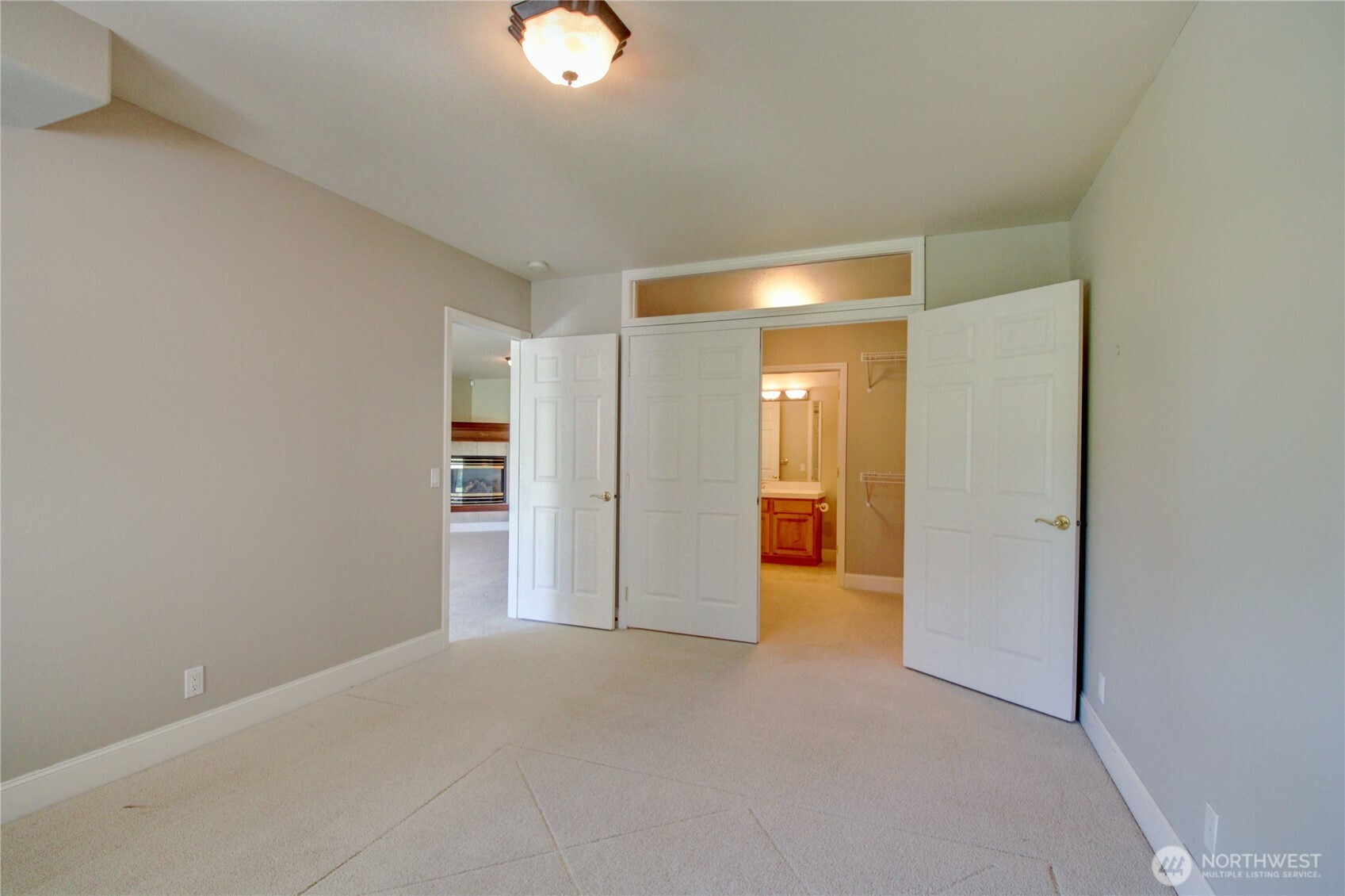 1408 Alpine View Place, Unit 2D Mount Vernon, WA 98274 - Photo 34 of 40 a view of an empty room