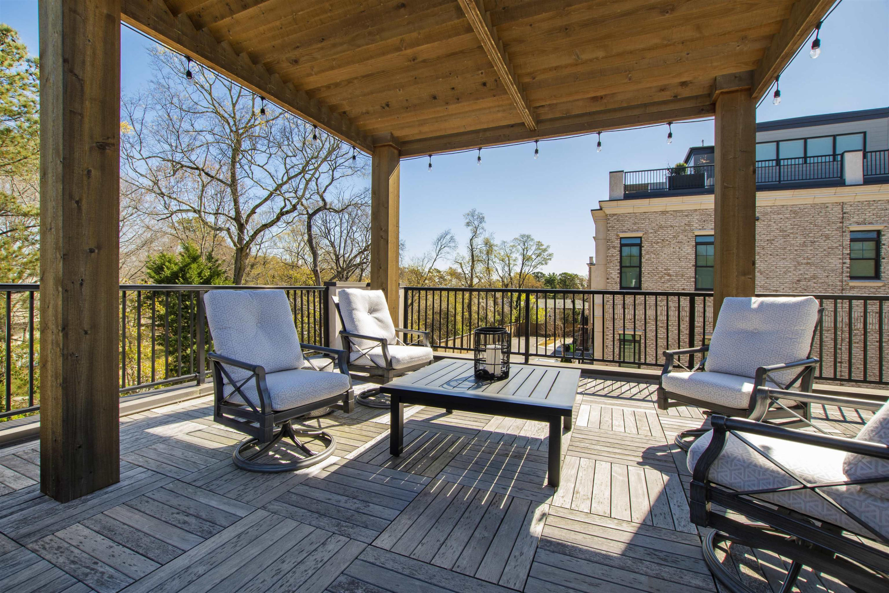 910 Oberlin Road, Unit 103 Raleigh, NC 27605 - Photo 4 of 47 Photo 4