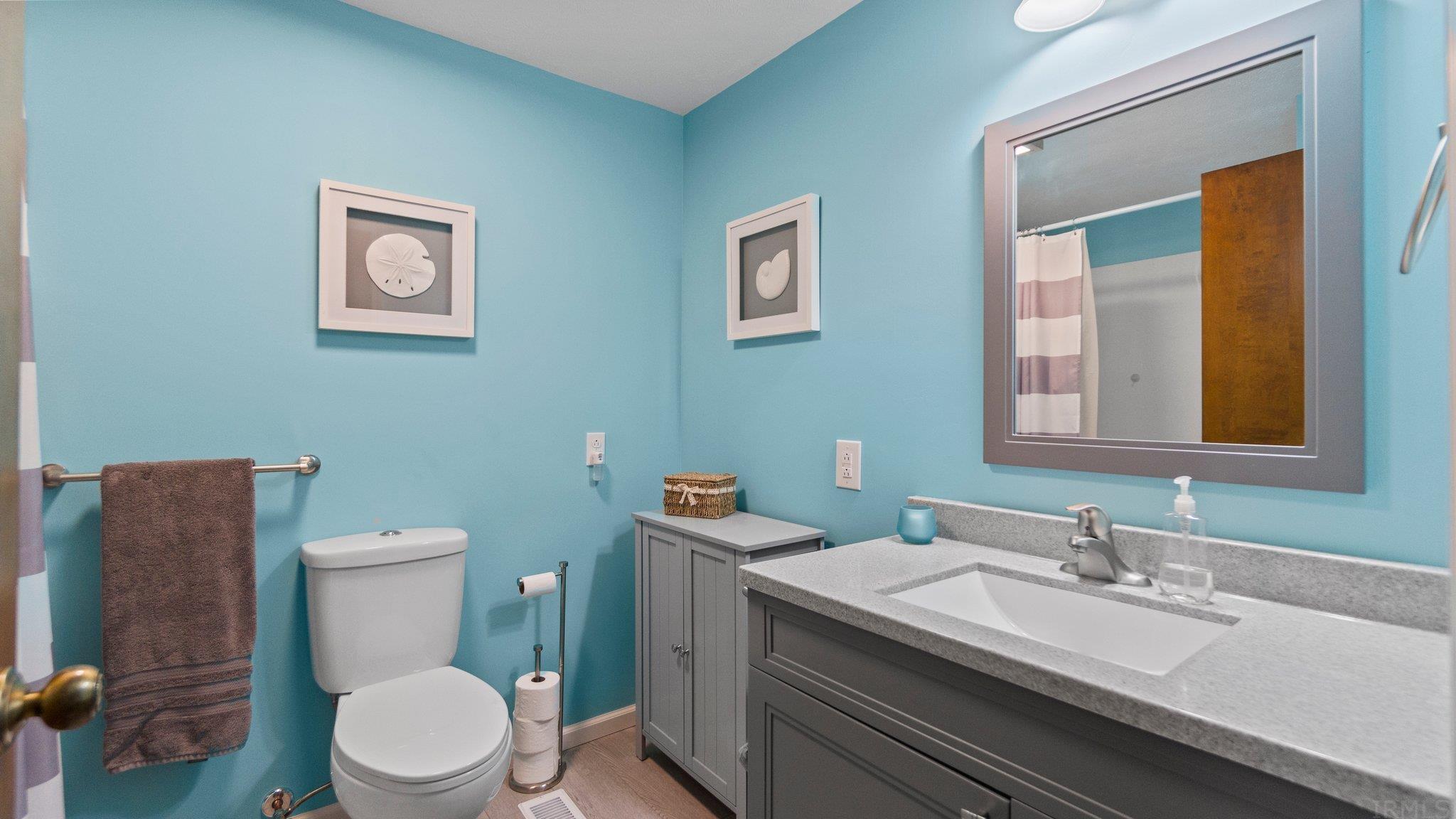 1255 South Zimmer Road Warsaw, IN 46580 - Photo 18 of 32 Gallery Image 18