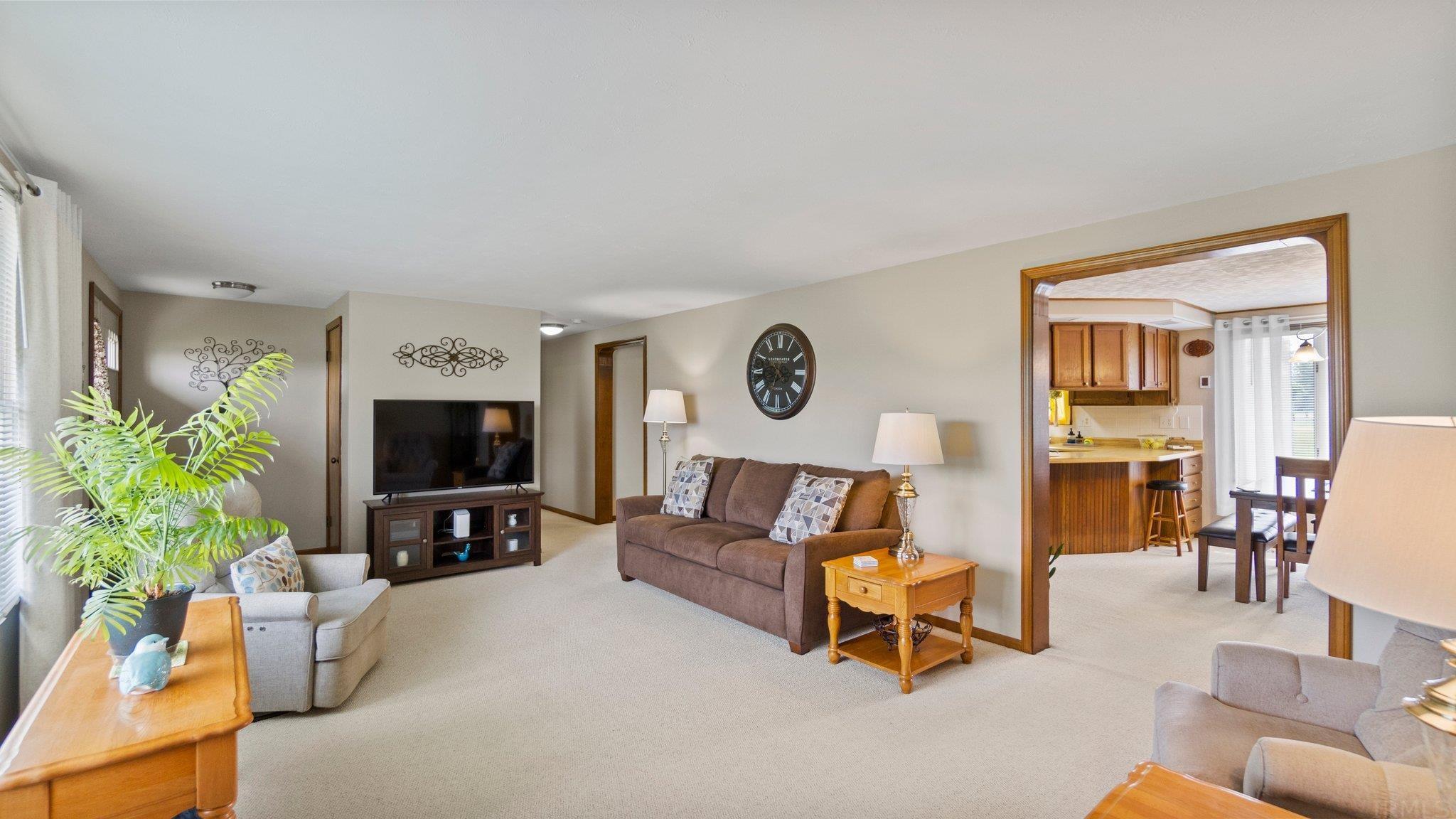 1255 South Zimmer Road Warsaw, IN 46580 - Photo 3 of 32 Gallery Image 3