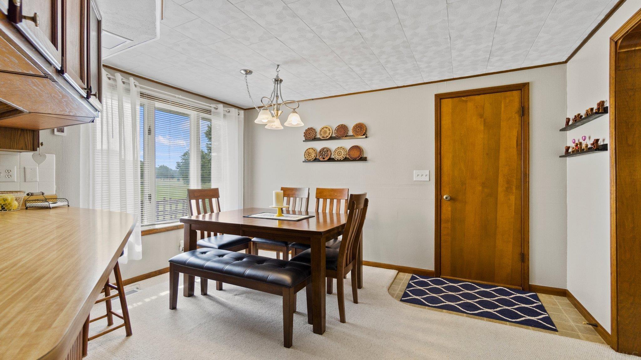 1255 South Zimmer Road Warsaw, IN 46580 - Photo 6 of 32 Gallery Image 6