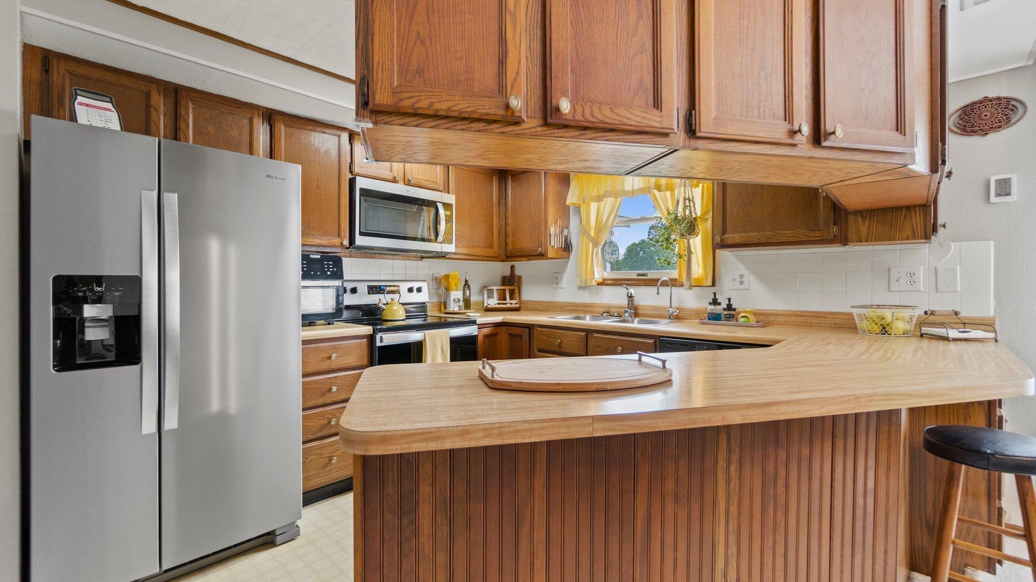 1255 South Zimmer Road Warsaw, IN 46580 - Photo 8 of 32 Gallery Image 8