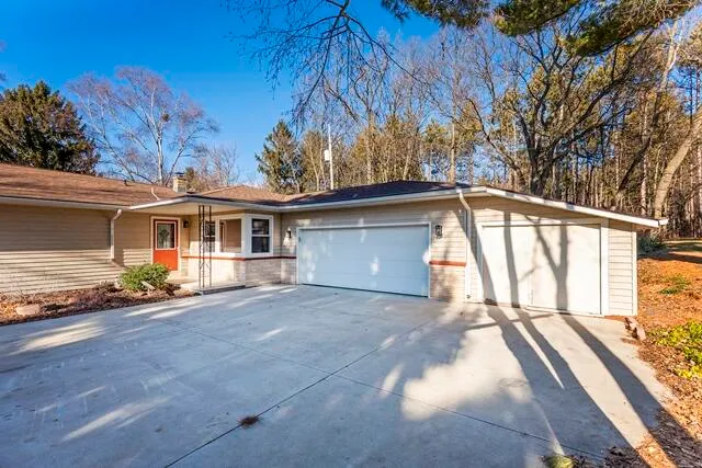 $379,900 | N7543 State Park Drive, Whitewater, WI 53190