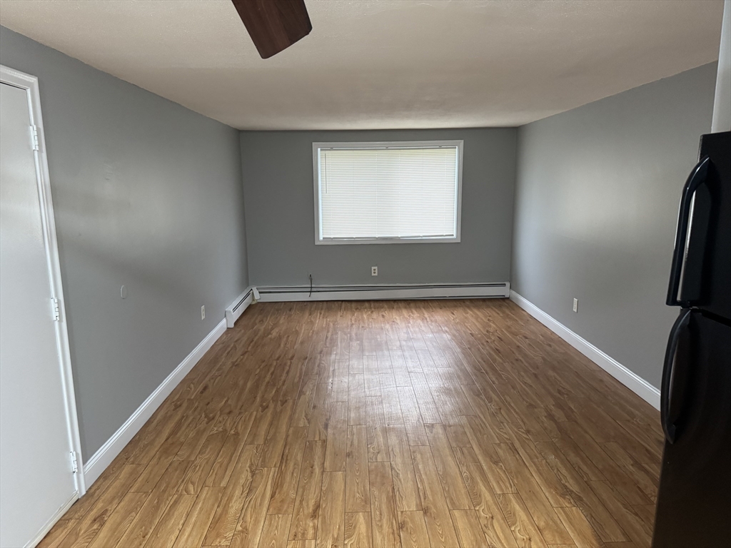 19 Beckford Street, Unit 9 Beverly, MA 01915 - Photo 3 of 9