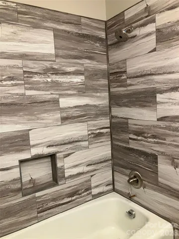 $1,895 | 7942 Westcape Drive, Denver, NC 28037