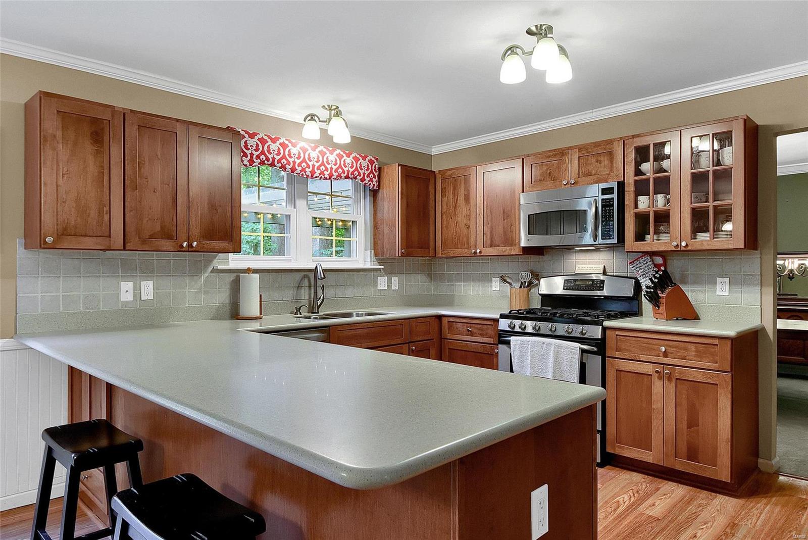 527 East Jackson Road St. Louis, MO 63119 - Photo 10 of 40 Gallery Image 10