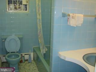 931 Tasker Street Philadelphia, PA 19148 - Photo 5 of 6 Gallery Image 5