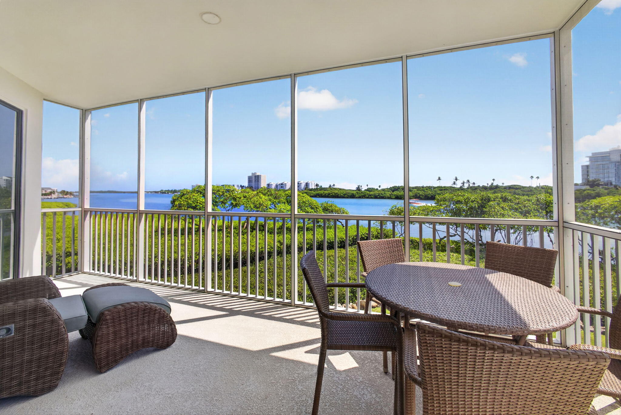 200 Waterway Road, Unit 206 Tequesta, FL 33469 - Photo 22 of 33 33-web-or-mls-33-print-5D1A8520