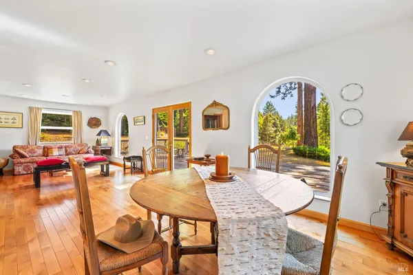 a view of a livingroom and dining room