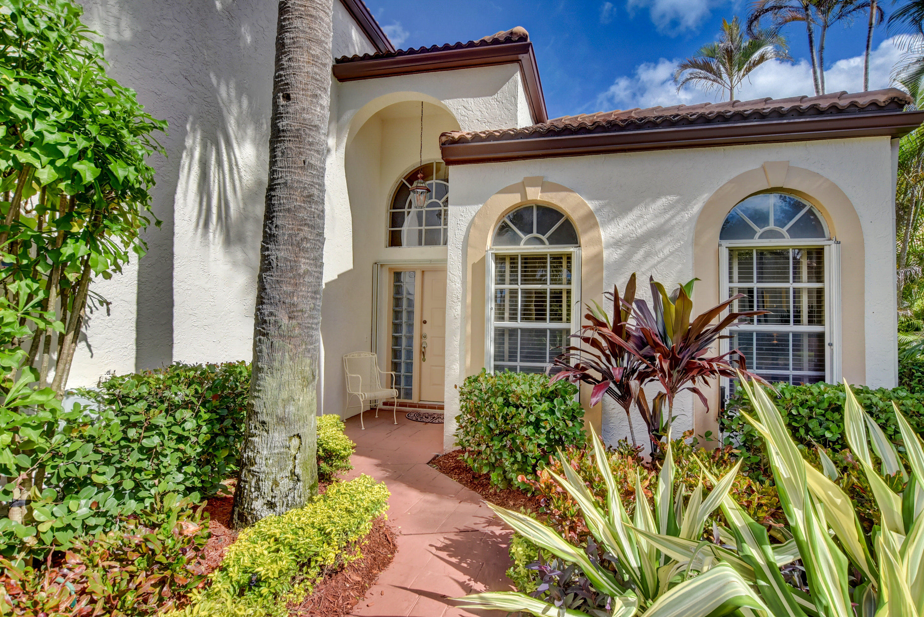 22590 Esplanada Drive Boca Raton, FL 33433 - Photo 2 of 39 front entrance