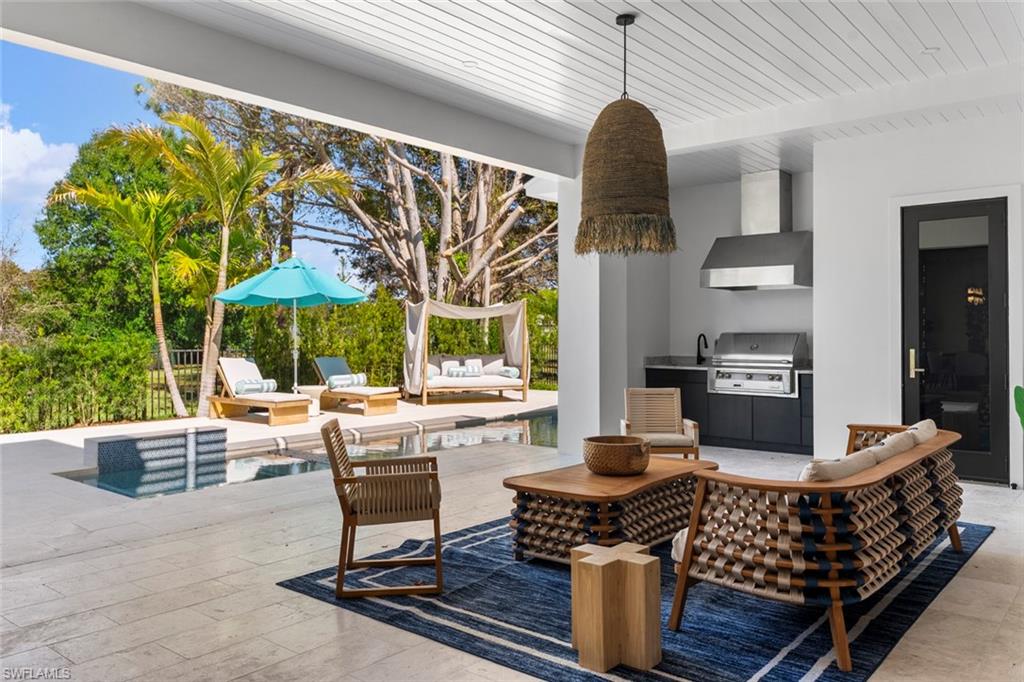 565 Whispering Pine Lane Naples, FL 34103 - Photo 16 of 43