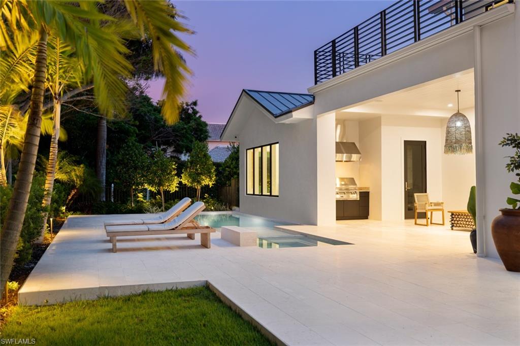 565 Whispering Pine Lane Naples, FL 34103 - Photo 19 of 43