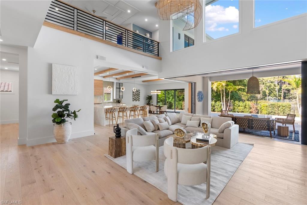 565 Whispering Pine Lane Naples, FL 34103 - Photo 4 of 43